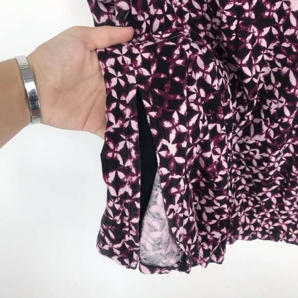 GAIAM Yoga Workout Tank Top With Lined Front Size M - Picture 9 of 10